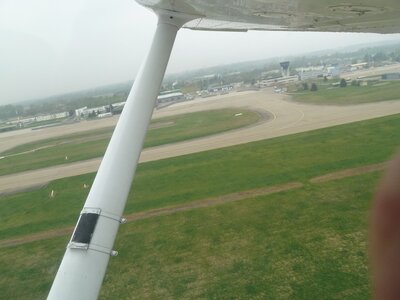 OVS - Vol en Cessna le 05.04.2014, P1030037
