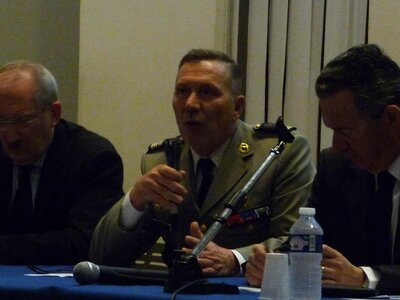 Colloque 2013, P1220088