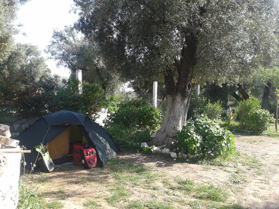 Maroc à vélo, Super chouette camping avant Meknes...