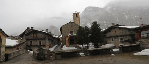 2014-04-05-ski-traversee-alpes-montgenevre-saint-veran, 2014-04-18-alpes-aventure-refuge-viso-soustre-chianale-30
