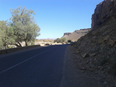 Maroc à vélo, Et hop, pas d’’attache, on file...