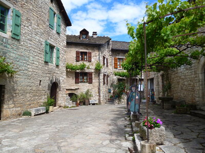 Lubéron mai 2014, 14-st Enimie_02