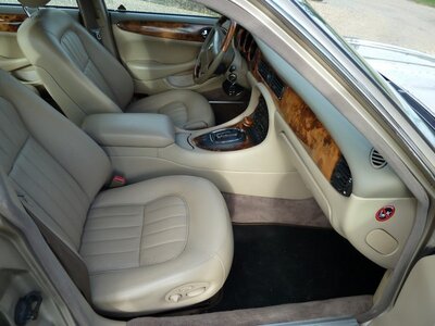 jaguar, xj8 int avd