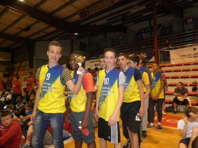 2014-06 UNSS BASKET BOURG, E  22 