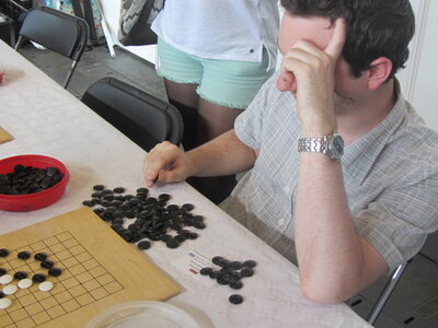 Japan Expo 2014 : Manga-Info, Eishi en pleine concentration (photo rare qui m'a valu le prix Nat Geo Wild )