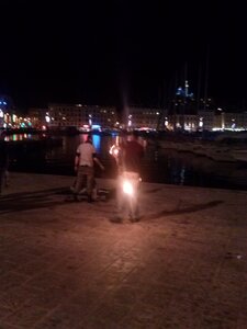 Il y a le feu sur le quai du Port, CAM00515
