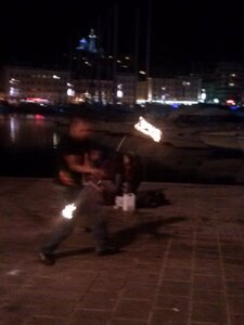 Il y a le feu sur le quai du Port, CAM00536