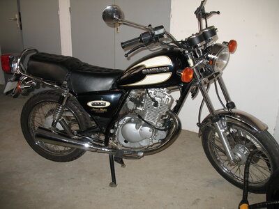 A vendre Moto suzuki 125 GN, IMG_3133