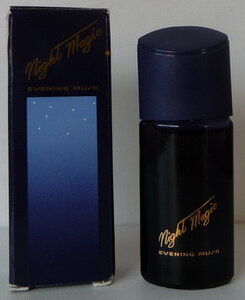 Miniatures de parfum, Avon_Night magic Evening musk AB 6 8cm 4ml B M