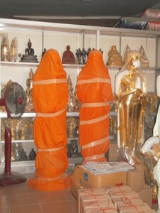 dis moi quel est ton buddha et je te dirais qui tu es, les frere dupont en otage