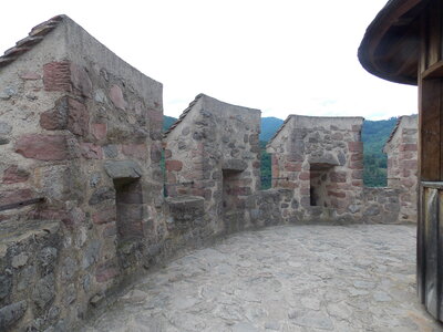 Châteaux de Kaysesberg(68) Et châteaux Ortenbourg et Rammstein (67) pres de Scherwiller) et vue sur le Haut-koenigsbourg ET l'Altmattkopf (pres du Gaschney, DSCN1509