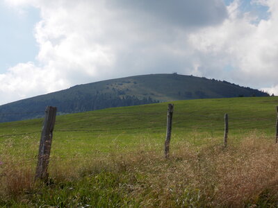 Châteaux de Kaysesberg(68) Et châteaux Ortenbourg et Rammstein (67) pres de Scherwiller) et vue sur le Haut-koenigsbourg ET l'Altmattkopf (pres du Gaschney, DSCN1540