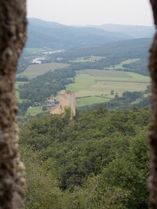 Châteaux de Kaysesberg(68) Et châteaux Ortenbourg et Rammstein (67) pres de Scherwiller) et vue sur le Haut-koenigsbourg ET l'Altmattkopf (pres du Gaschney, DSCN1587