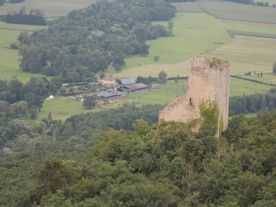 Châteaux de Kaysesberg(68) Et châteaux Ortenbourg et Rammstein (67) pres de Scherwiller) et vue sur le Haut-koenigsbourg ET l'Altmattkopf (pres du Gaschney, DSCN1589