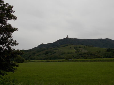 Châteaux de Kaysesberg(68) Et châteaux Ortenbourg et Rammstein (67) pres de Scherwiller) et vue sur le Haut-koenigsbourg ET l'Altmattkopf (pres du Gaschney, DSCN1602