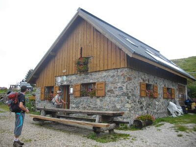 POINTE DE LA SITRE, Refuge du Pré du Molard