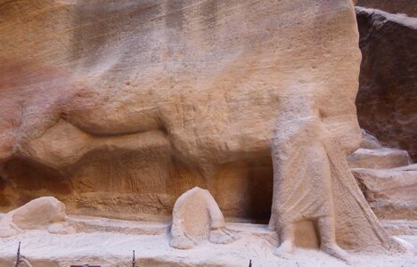 Voyage de l'UTL Marennes Oléron en Jordanie et Jérusalem, Petra -  Bas Relief 