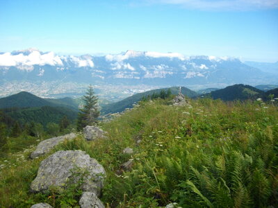 LACS DU CROZET ET DU DOMENON 12/08/2014, Vue sur la Chartreuse depuis les abords de la Fontaine du Pré Raymond