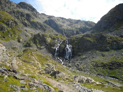 LACS DU CROZET ET DU DOMENON 12/08/2014, Cascade à la cote 2213