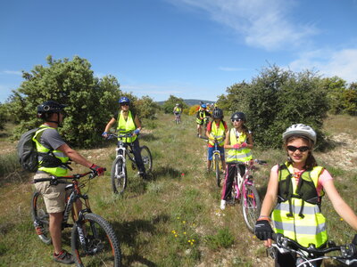 Tour du Luberon 2014, Dans les champs près de Bonnieux