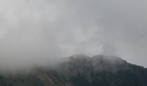 Randonnée Laup Froid - Pyramide, Pyramide dans la brume