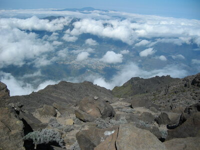 GRAND BENARE 19 09 2014 (Randonnée en montagne, île de la Réunion) : 16.2 km, 5 h, 765 m de dénivellation positive cumulée, P1/P2, T1. Météo : brumeux à nuageux. Participants : Charles et Marcel , IMGP8428