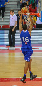 France - Belgique à Rouen  (juillet 2014), Rudy Gobert au dunk