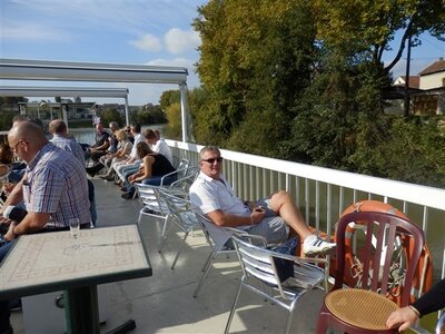 Déjeuner promenade sur la marne à Cumières le 19 Octobre 2014, SUR LE PONT