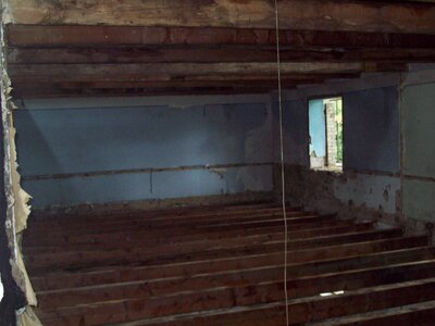 Maison  - Partie habitation étage, Etage avant le plancher
