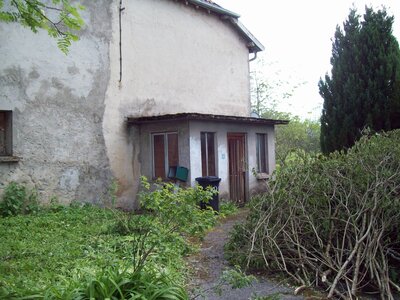 Maison - Extérieur, Avant les gros travaux nettoyage des espaces verts