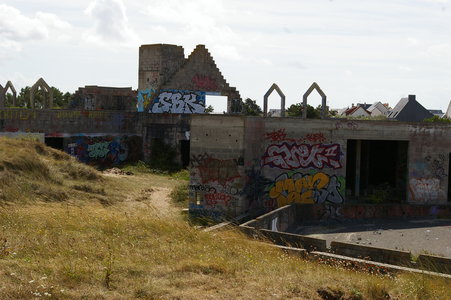 Street art Cité abandonnée a Pirou 2009, IMGP4463