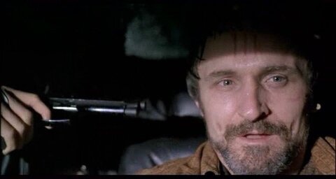 Sosiesland, Denis Hopper