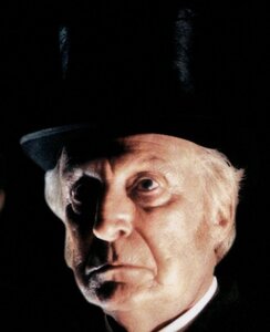 Sosiesland, Michael Caine
