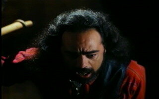 Sosiesland, Pavarotti