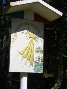 Christiane, Col des Journaux