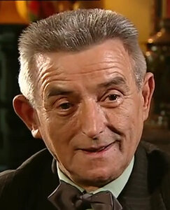 Sosiesland, Charles Aznavour militaire