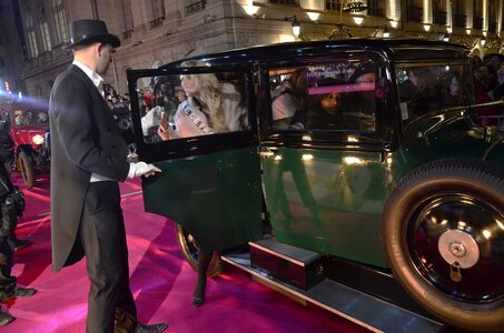 [14-9] - D'élégantes Miss dans d'élégantes voitures - Samedi 29 novembre 2014, D’élégantes Miss dans d’élégantes Voitures - Photo S. Vendet DSC0591
