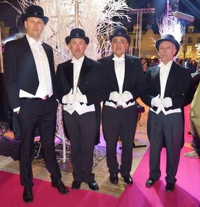 [14-9] - D'élégantes Miss dans d'élégantes voitures - Samedi 29 novembre 2014, D’élégantes Miss dans d’élégantes Voitures - Photo S. Vendet DSC0669