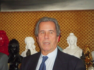 Sosiesland, Tommy Lee Jones 4