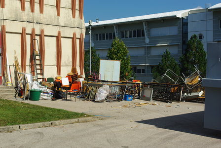 AUX TEMPS DU L.A.C. MAJEUR, IMGP1543-VIDE GRENIER BATIMENT A