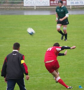 Rugby , SN / SURESNES