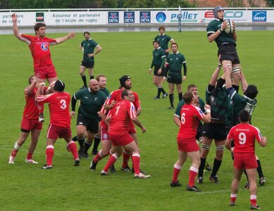 Rugby , SN / SURESNES