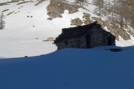 2015-03-ski-traversee-alpes, alpes-aventure-traversee-alpes-campo-base-val-maira-viviere-2015-04-02-021
