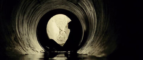 Sosiesland, James Bond