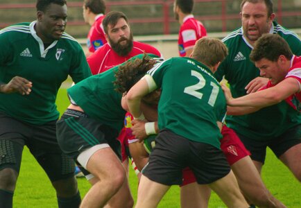 Rugby , SN / SURESNES