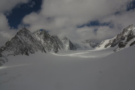 2015-05-15-16-ski-glacier-blanc, alpes-aventure-ski-rando-pic-glacier-arsine-2015-05-16-070