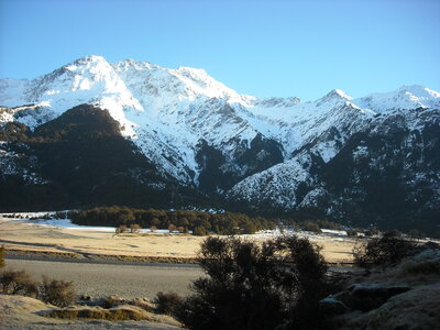 Wanaka-Mount Aspiring Road, DSCN0615
