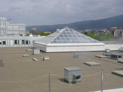AUX TEMPS DU L.A.C. MAJEUR, PYRAMIDE 1