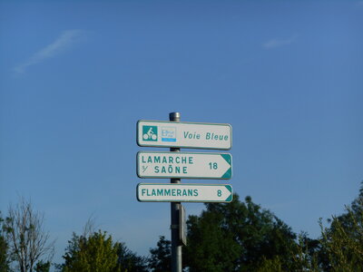 Ballade 2014  entre Saône , Champagne, Loire et Rhône., Je vais rejoindre l'embouchure du canal de la Saone à la Marne