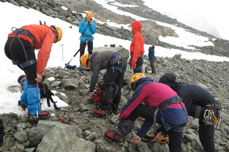 2015-06-11-alpinisme-roche-faurio, alpes-aventure-alpinisme-montee-refuge-ecrins-2015-06-10-06